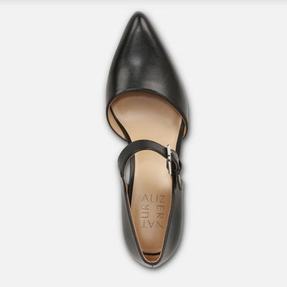 Maryjane-style pumps - Picture 3 of 7